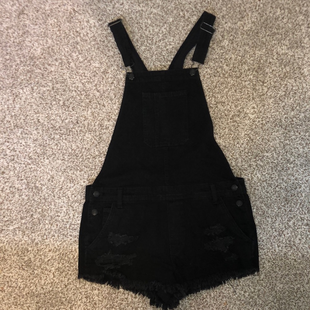 American eagle black short overalls